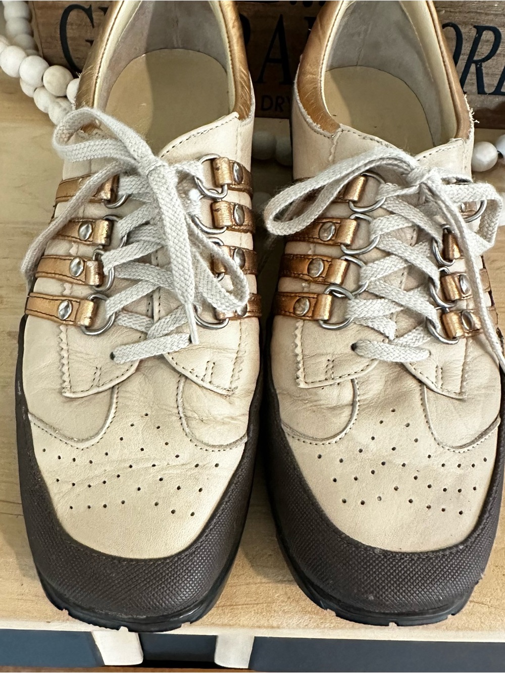 Vintage Sesto Meucci Golf by Sherry Leather Shoes - Women's 7.5 M Cream/Bronze